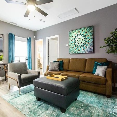 Restaurants-Pets-Professionals-Fastwifi-A C-Patios Apartment San Diego Bagian luar foto