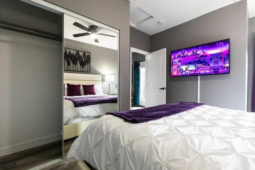 Restaurants-Pets-Professionals-Fastwifi-A C-Patios Apartment San Diego Bagian luar foto
