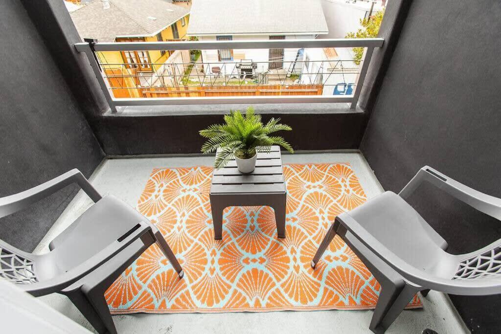 Restaurants-Pets-Professionals-Fastwifi-A C-Patios Apartment San Diego Bagian luar foto